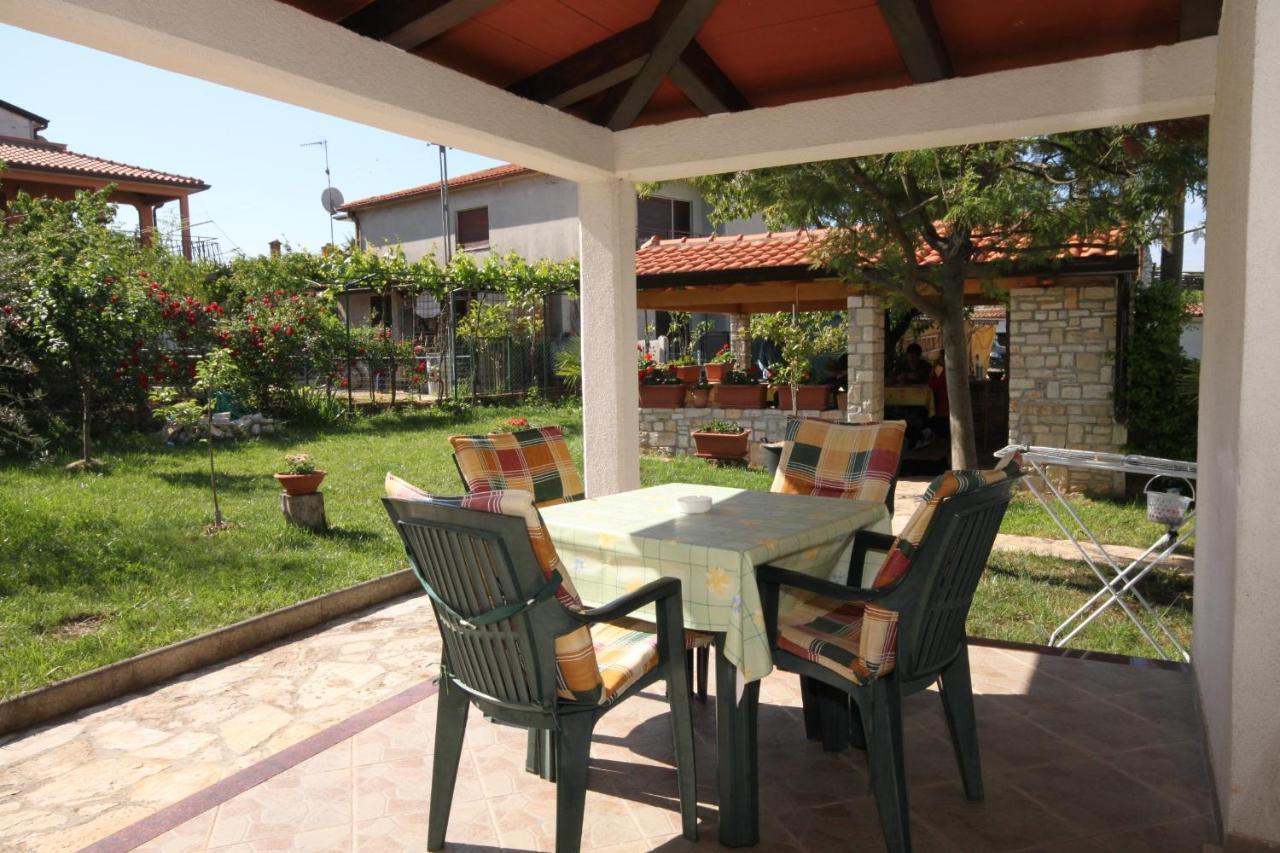 Apartments With A Parking Space Umag - 7666 Ngoại thất bức ảnh